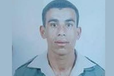 عبد الجليل الزيتوني ، الجندي المغربي الذي لقي مصرعه، يوم السبت، بجمهورية إفريقيا الوسطى