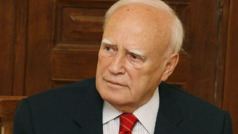 في المستشفى مع عدوى الجهاز التنفسي كارولوس بابولياس