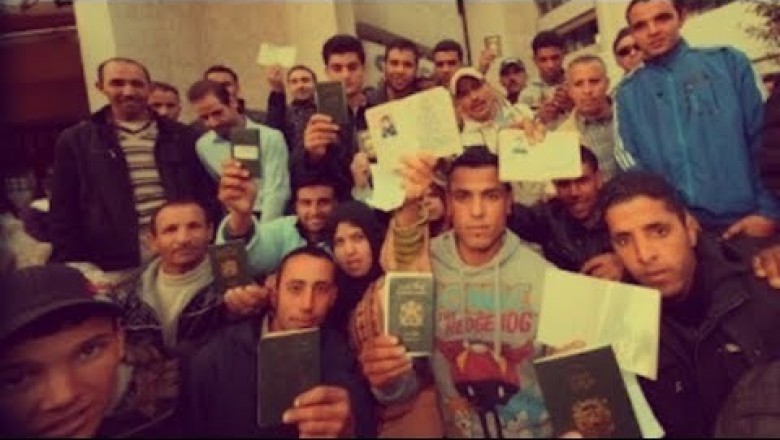 مغاربة عالقون في ليبيا يعودون إلى المملكة بعد النداء الذي وجه  إلى الملك محمد السادس