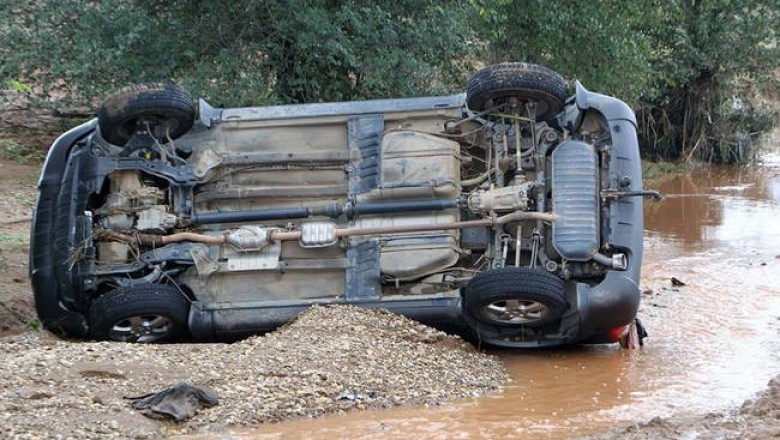 إمرأة 59 سنة تفقد حياتها بسبب سوء الاحوال الجوية بايفيا اليونان
